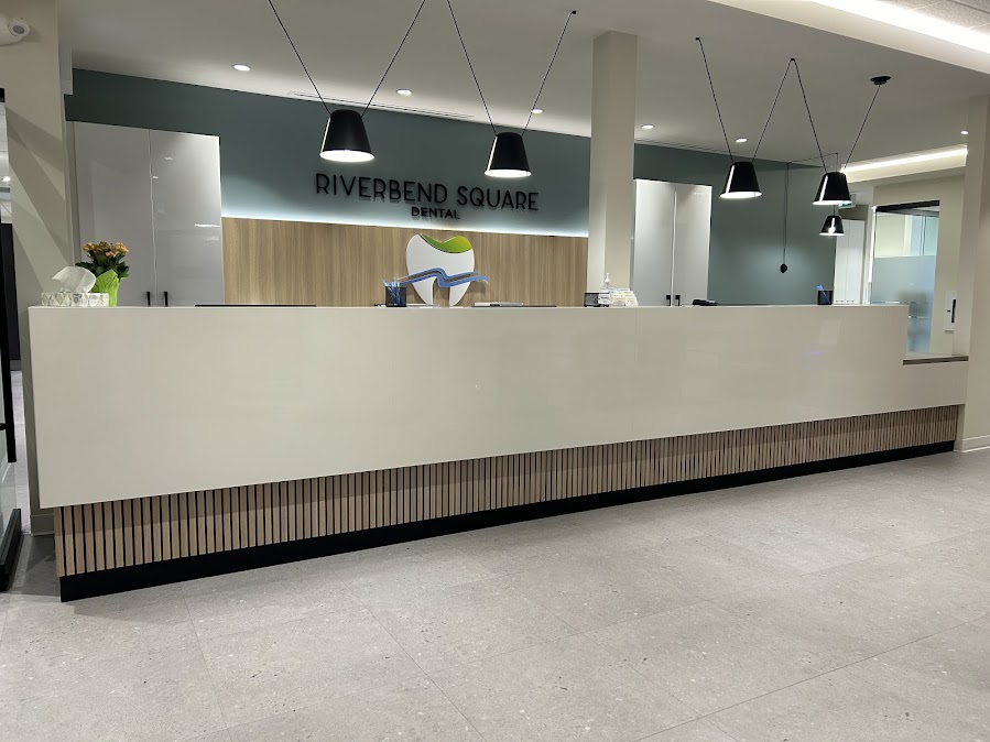about riverbend square dental centre